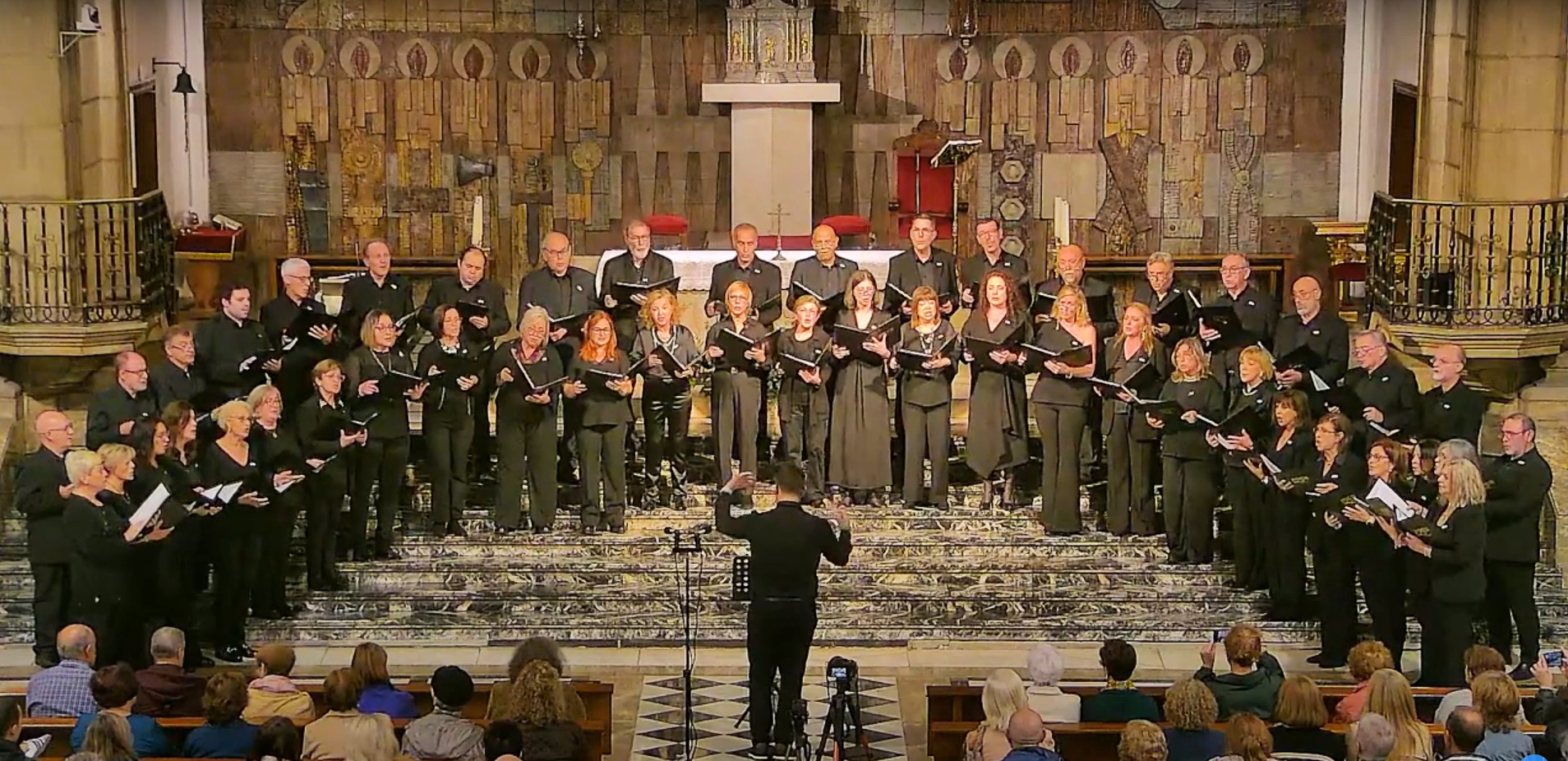 imagen del coro ensamble vocal gijon evg